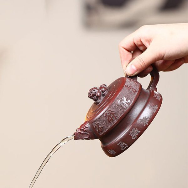 EWXZ002_4 Yixing Purple Clay Lion Teapot