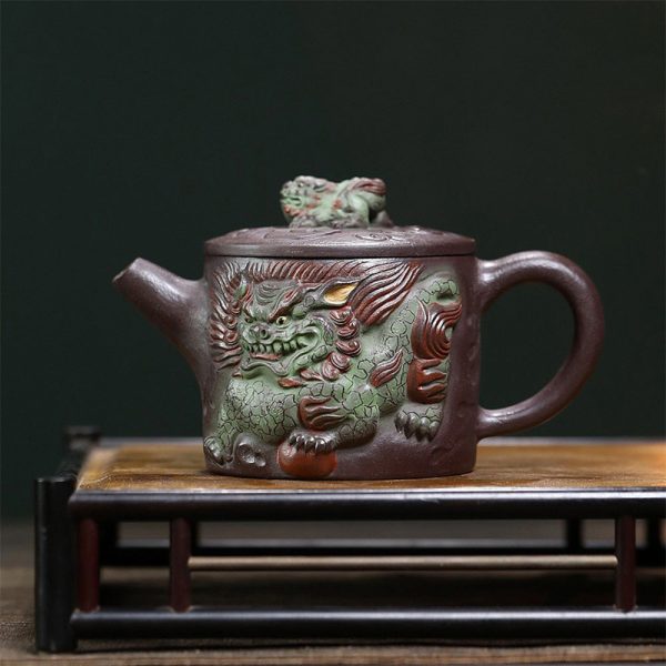 HGC0026_01 Yixing Purple Clay Kirin Hanwa Teapot
