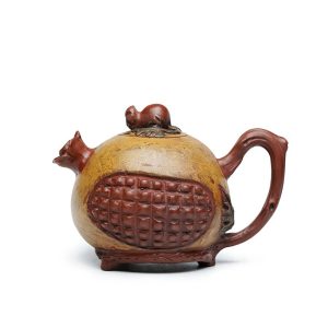 TTZZ023_1 Yixing Red Clay Pomegranate Teapot